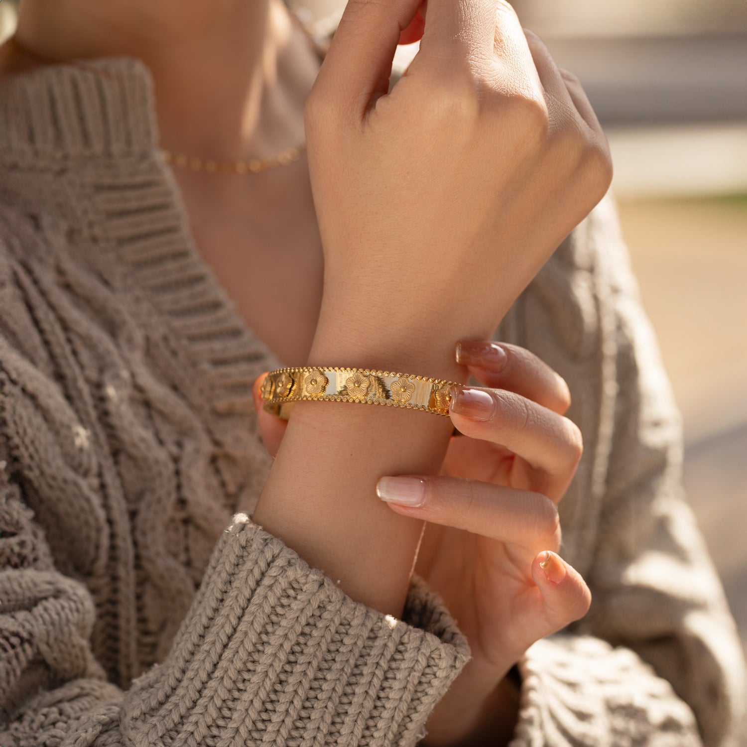 Vintage Flower Bangle