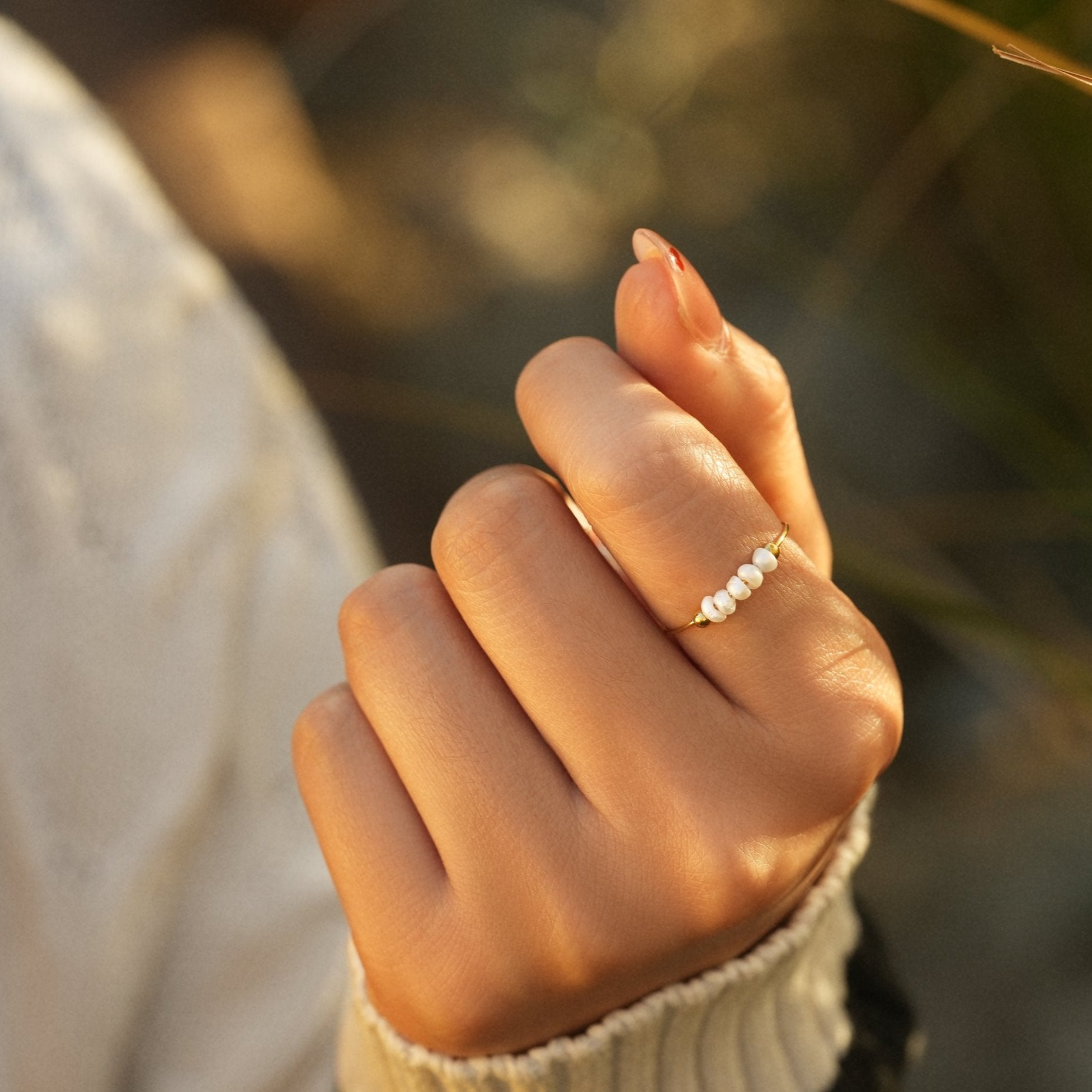 Mini Pearls Ring