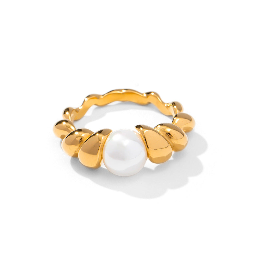 Twisted Pearl Ring