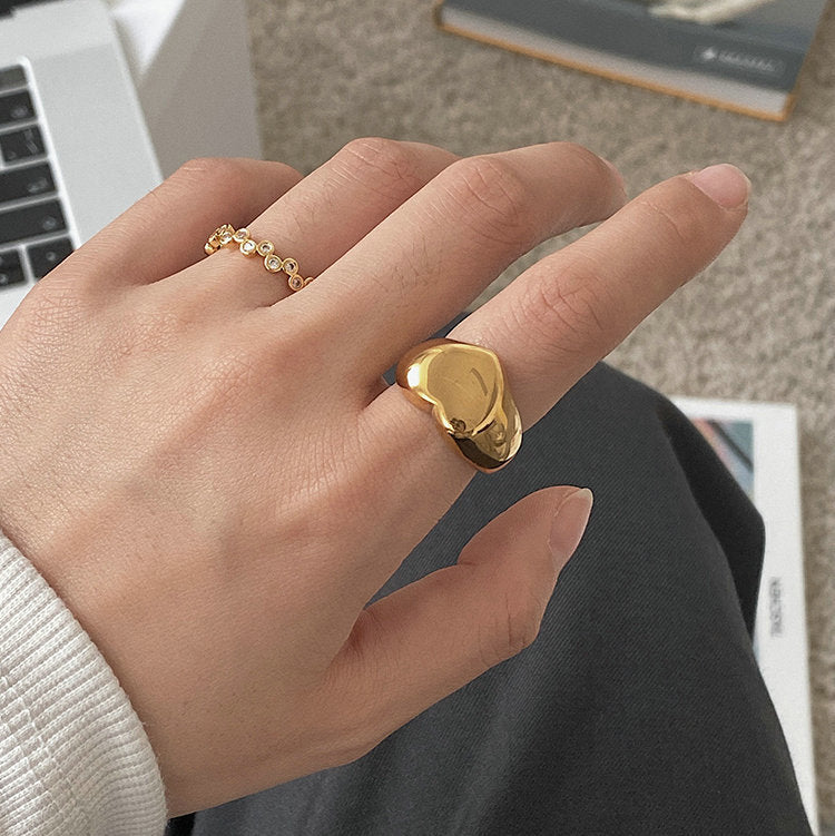 Bold Heart Signet Ring