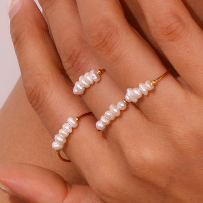 Mini Pearls Ring